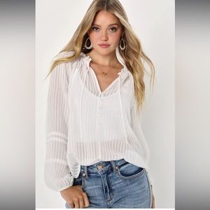 Effortless Sweetie White Textured Balloon Sleeve Top